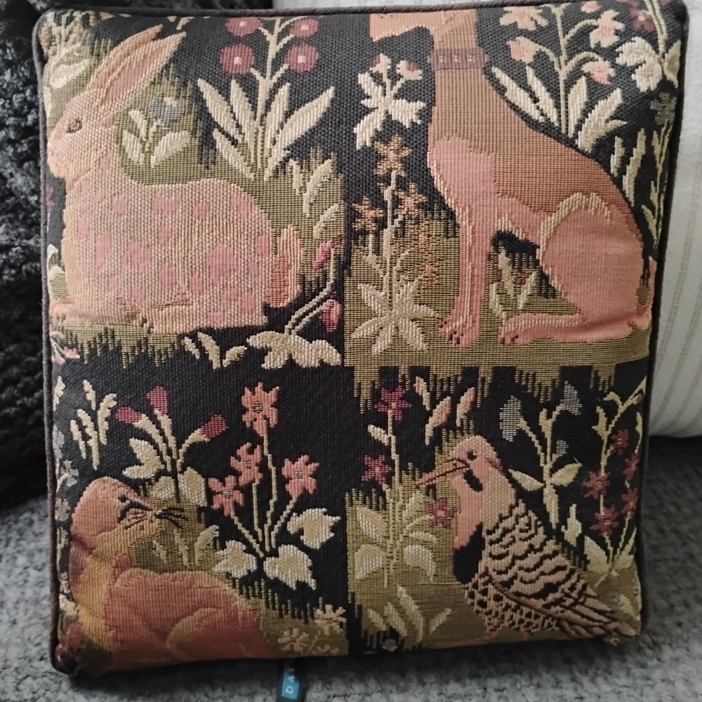 VTG/ Woodland Animals Tapestry Accent Pillow 12" / R Allen